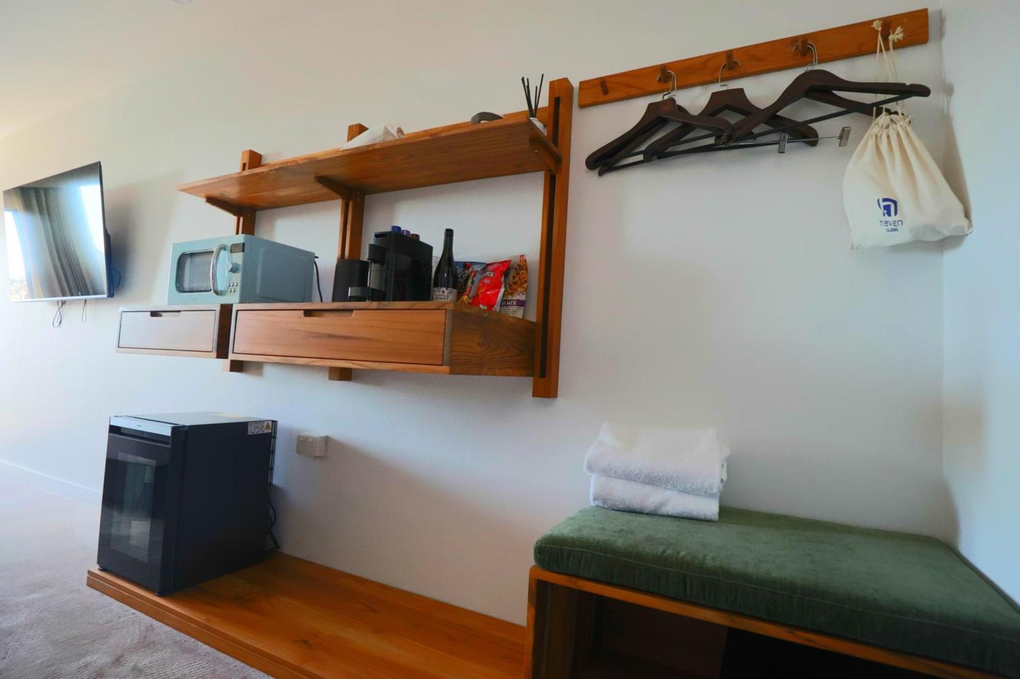 Superior King Room Balcony