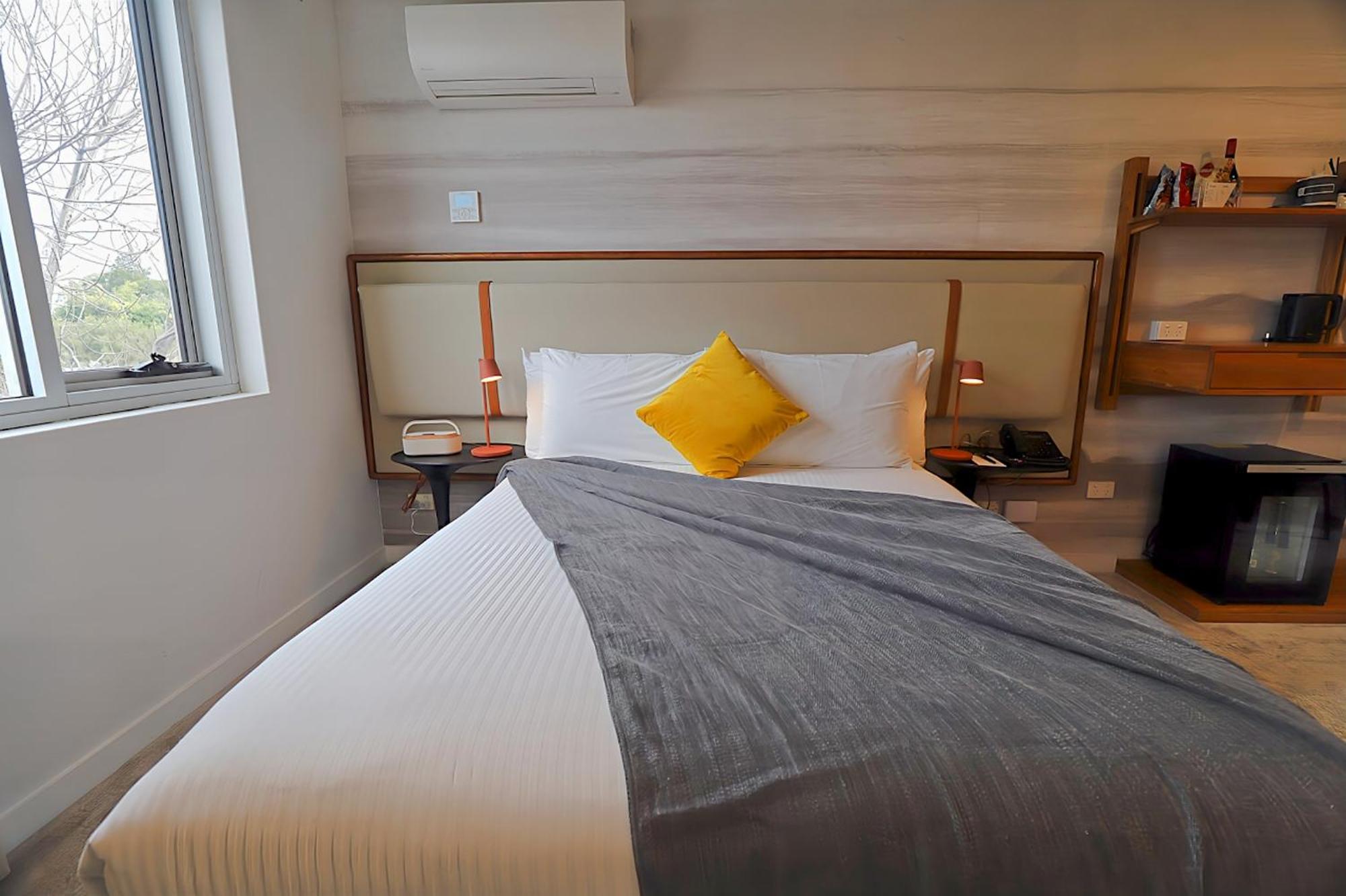 Standard Queen Room Haven